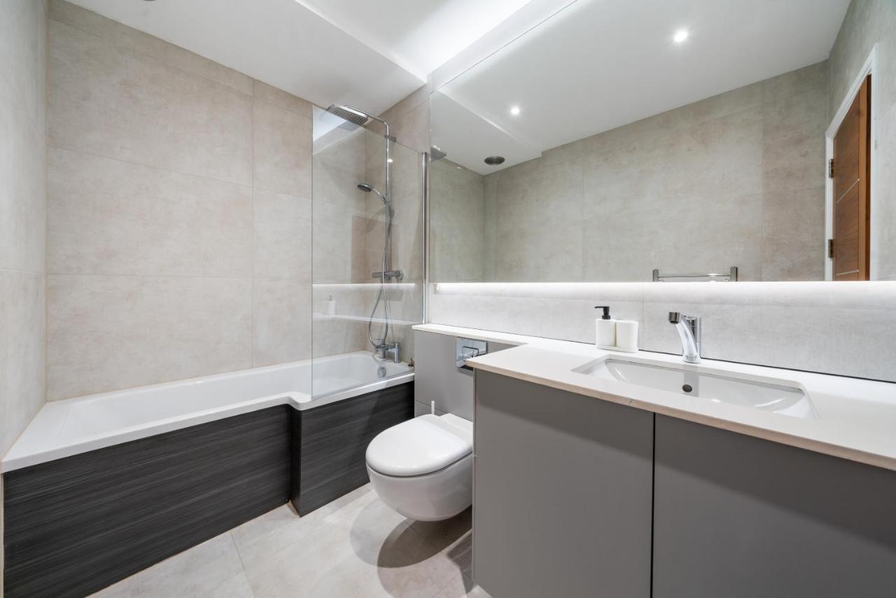 Modern 4 Bedroom Townhouse With Cinema Room In The Heart Of London Se1 Экстерьер фото